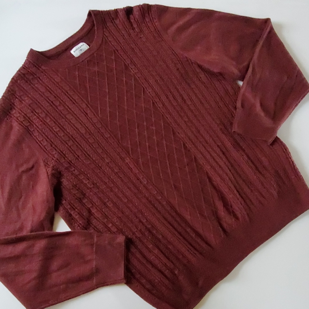 Dockers sweater size large